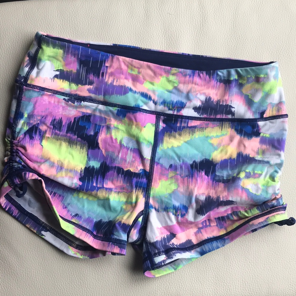 Knockout by Victoria’s Secret Hot Short